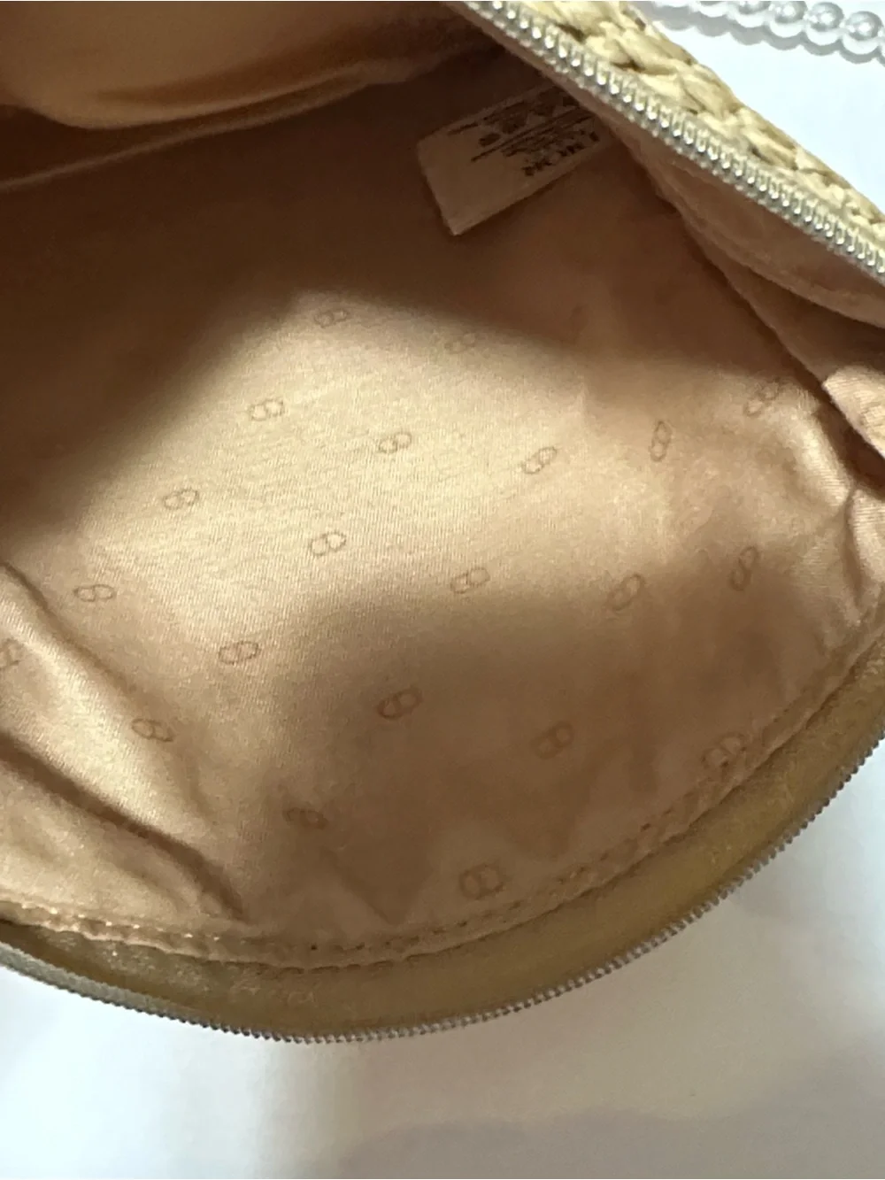 Dior Beauty Tan Woven Raffia Pouch with added Pearl crossbody strap 🤩